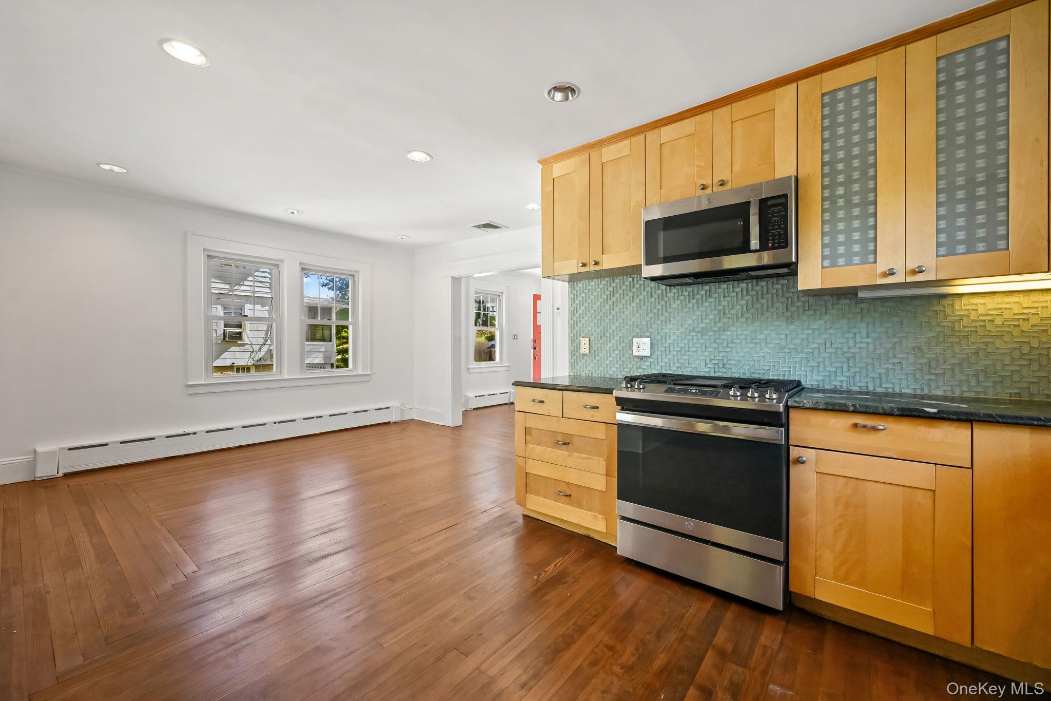 #16 photo, 30 High Street, Call Listing Agent , CT 06830