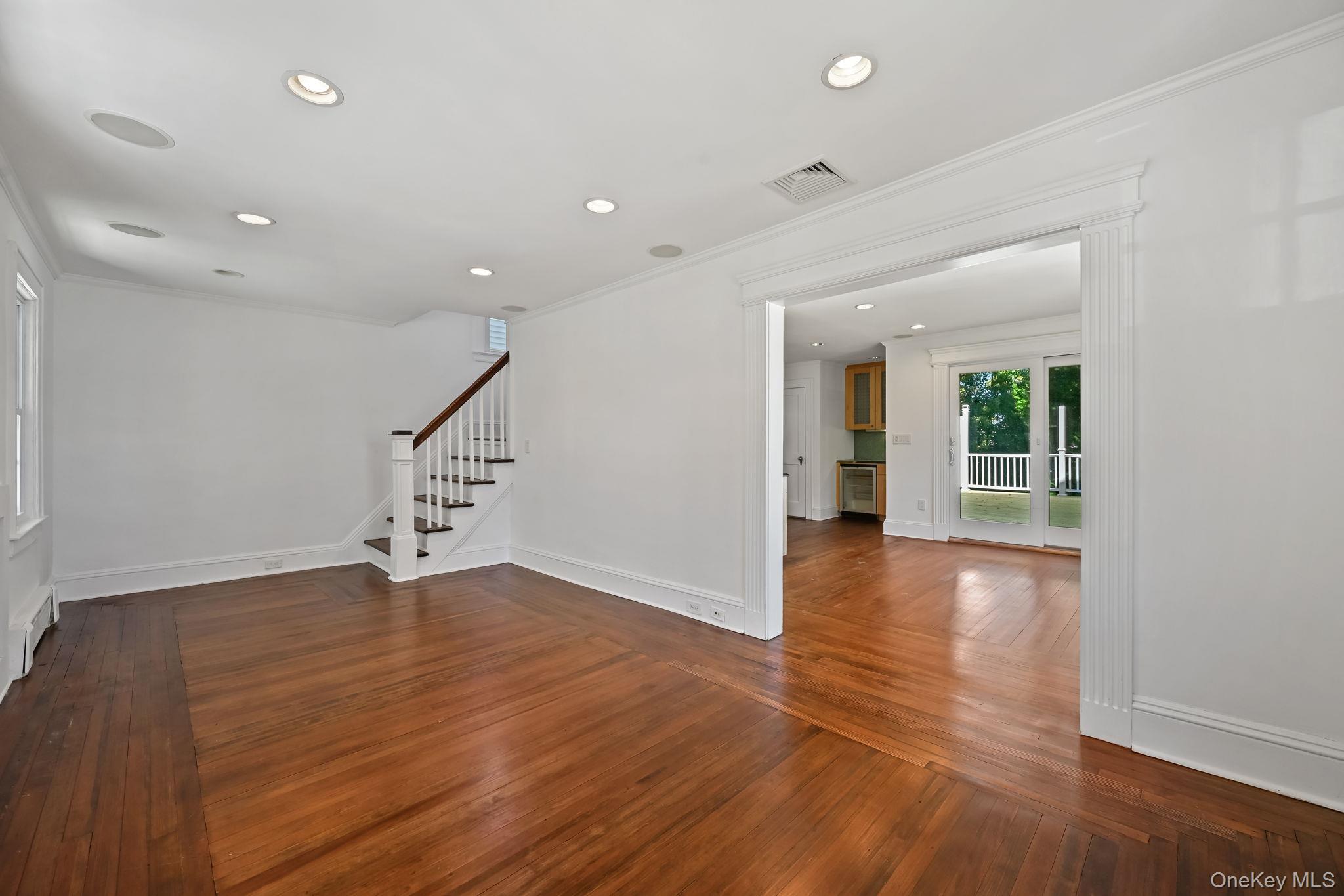 #7 photo, 30 High Street, Call Listing Agent , CT 06830