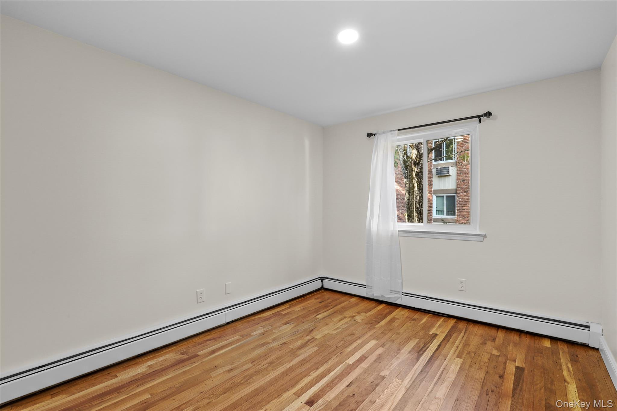 #12 photo, 4 Rolling Way, Peekskill , NY 10566