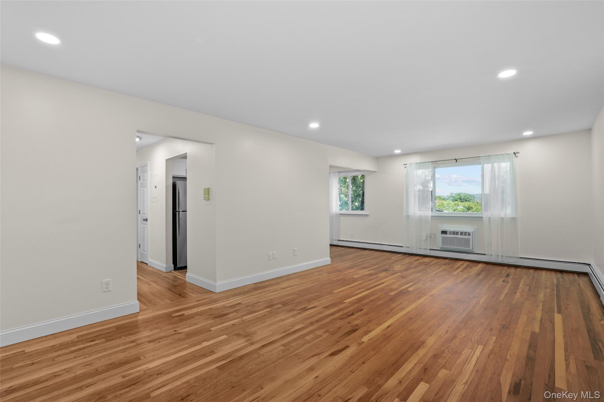 #3 photo, 4 Rolling Way, Peekskill , NY 10566