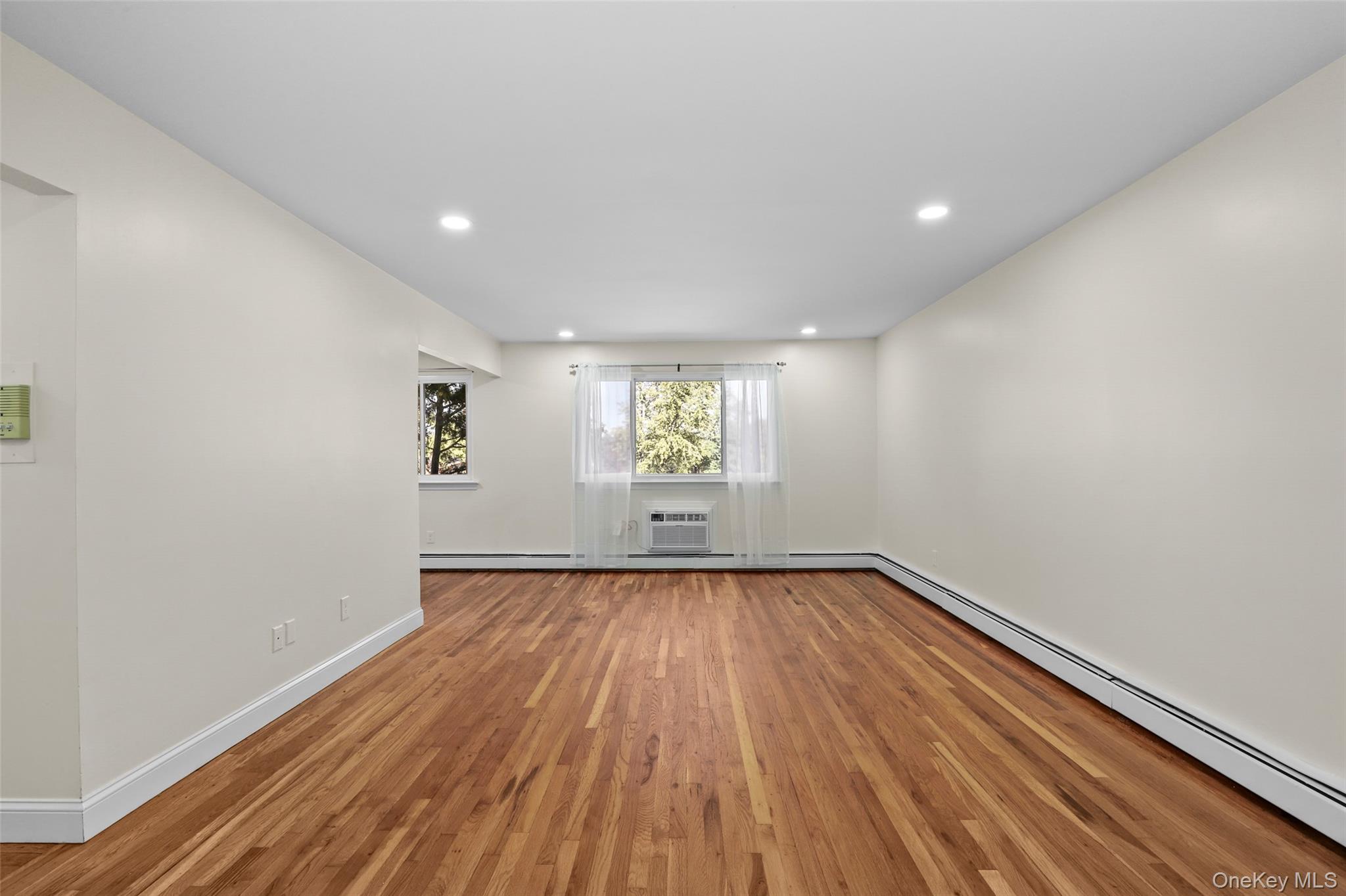 #4 photo, 4 Rolling Way, Peekskill , NY 10566