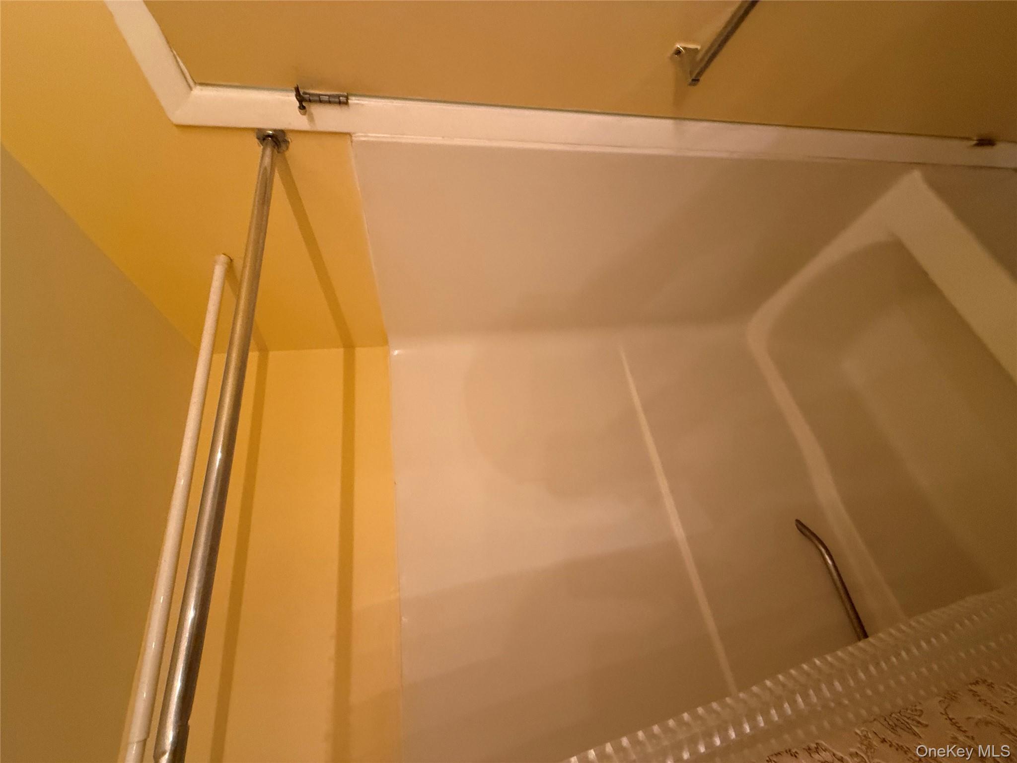 #19 photo, 230 Fleet Court, Bronx , NY 10473