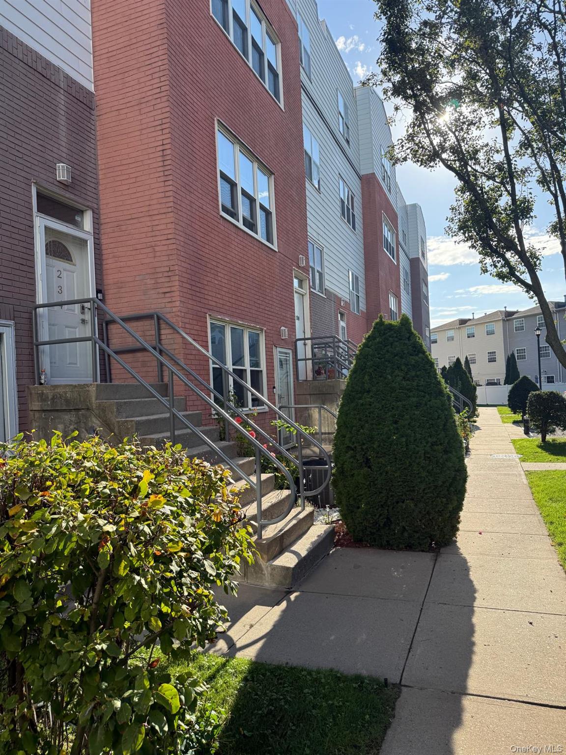 #3 photo, 230 Fleet Court, Bronx , NY 10473