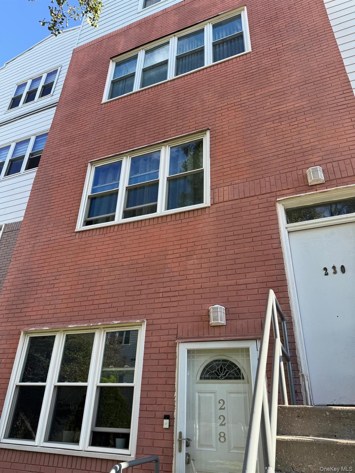 #5 photo, 230 Fleet Court, Bronx , NY 10473