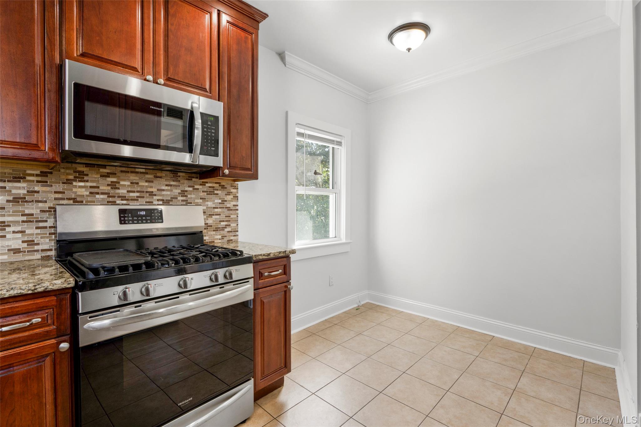 #10 photo, 521 Jefferson Avenue, Mamaroneck , NY 10543