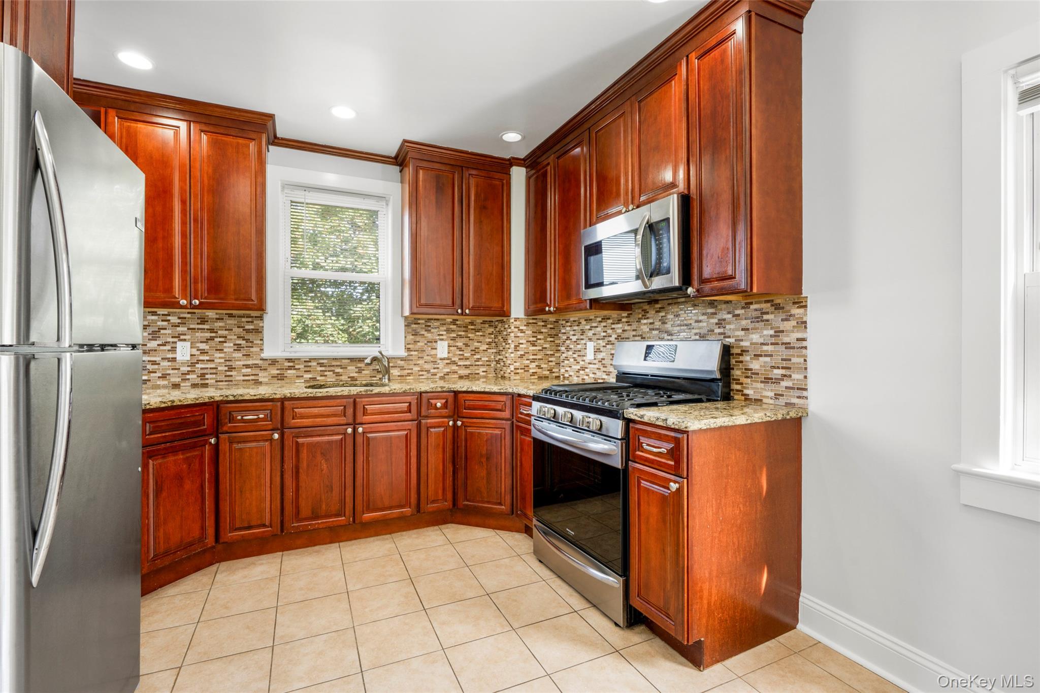 #9 photo, 521 Jefferson Avenue, Mamaroneck , NY 10543