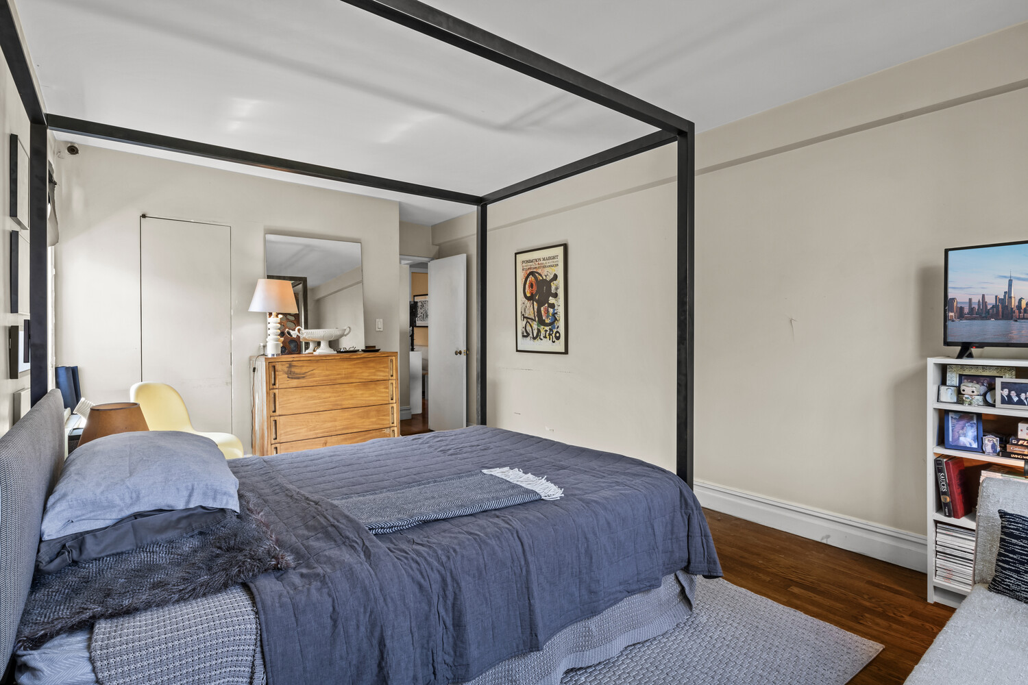 #11 photo, 2465 PALISADE Avenue, Spuyten Duyvil , NY 10463