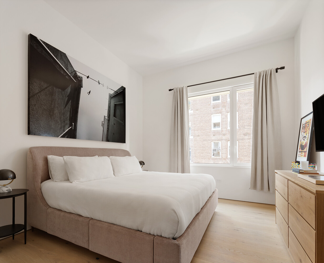 #17 photo, 532 W 20TH Street, Chelsea , NY 10011