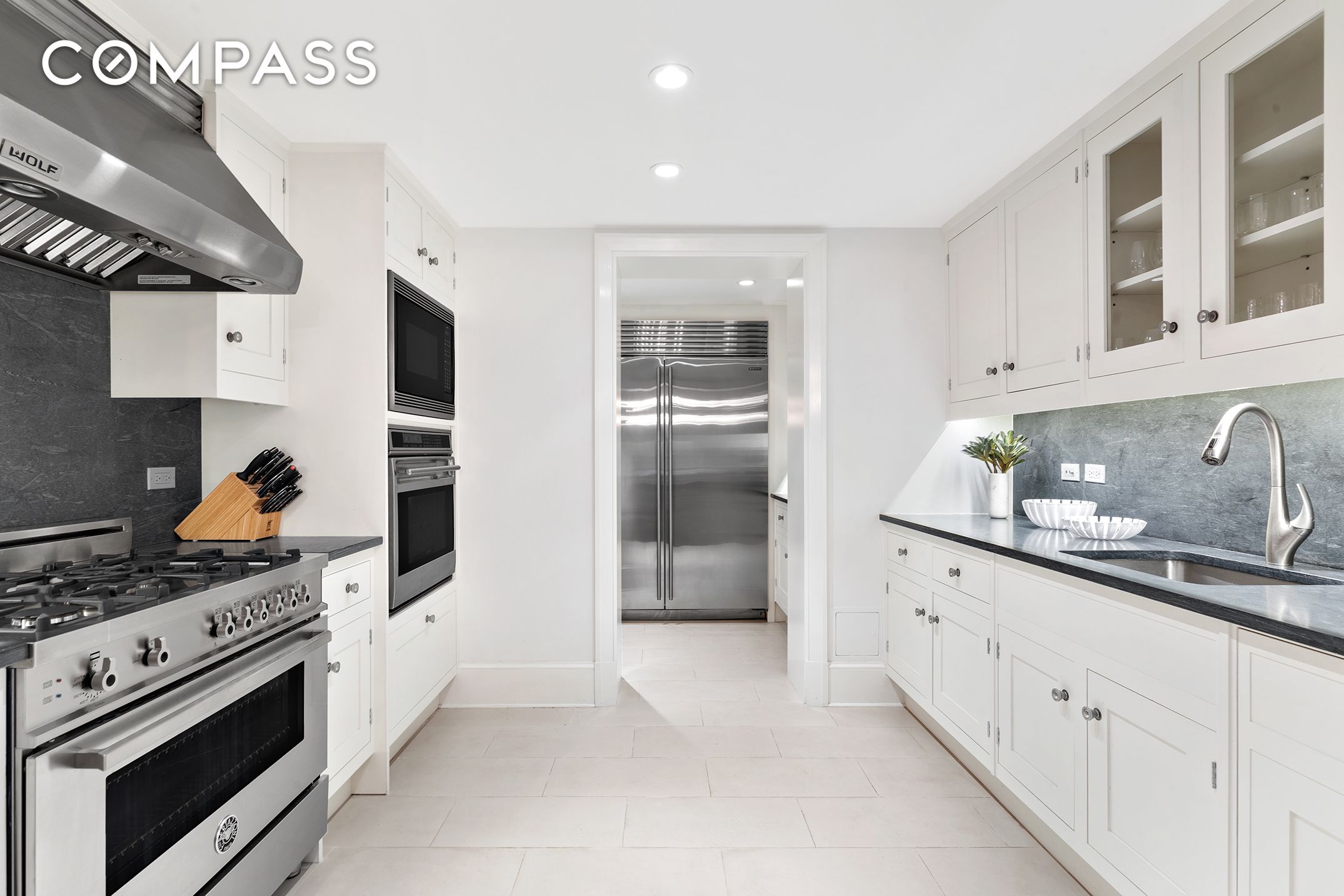 #8 photo, New York City, Lenox Hill , NY 10065