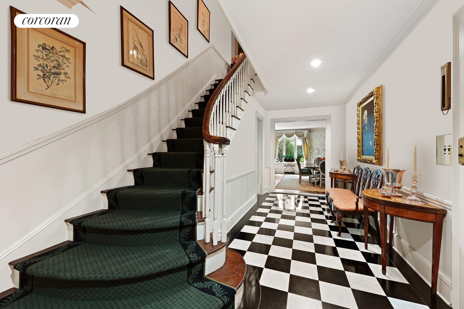 #6 photo, 8 E 81ST Street, マンハッタン Upper East Side , NY 10028