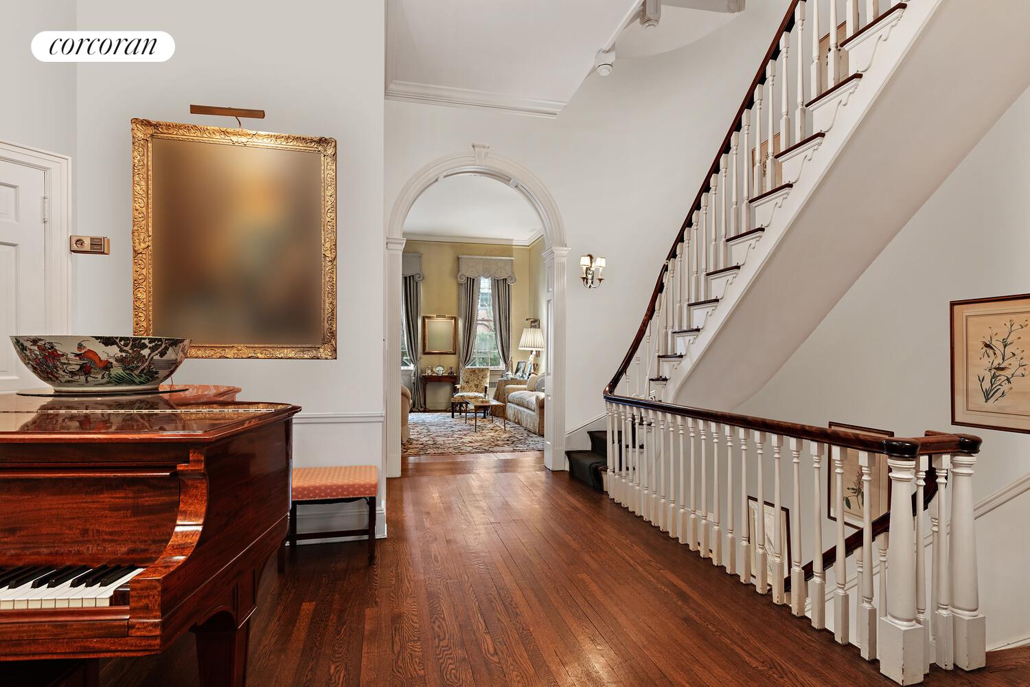 #7 photo, 8 E 81ST Street, マンハッタン Upper East Side , NY 10028