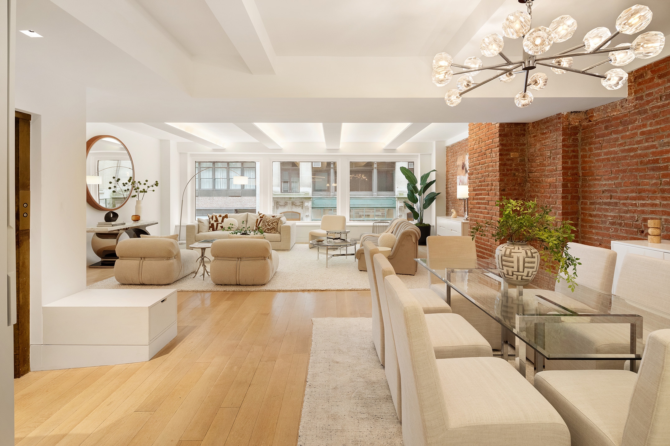 #1 photo, 15 W 17th Street, Flatiron , NY 10011