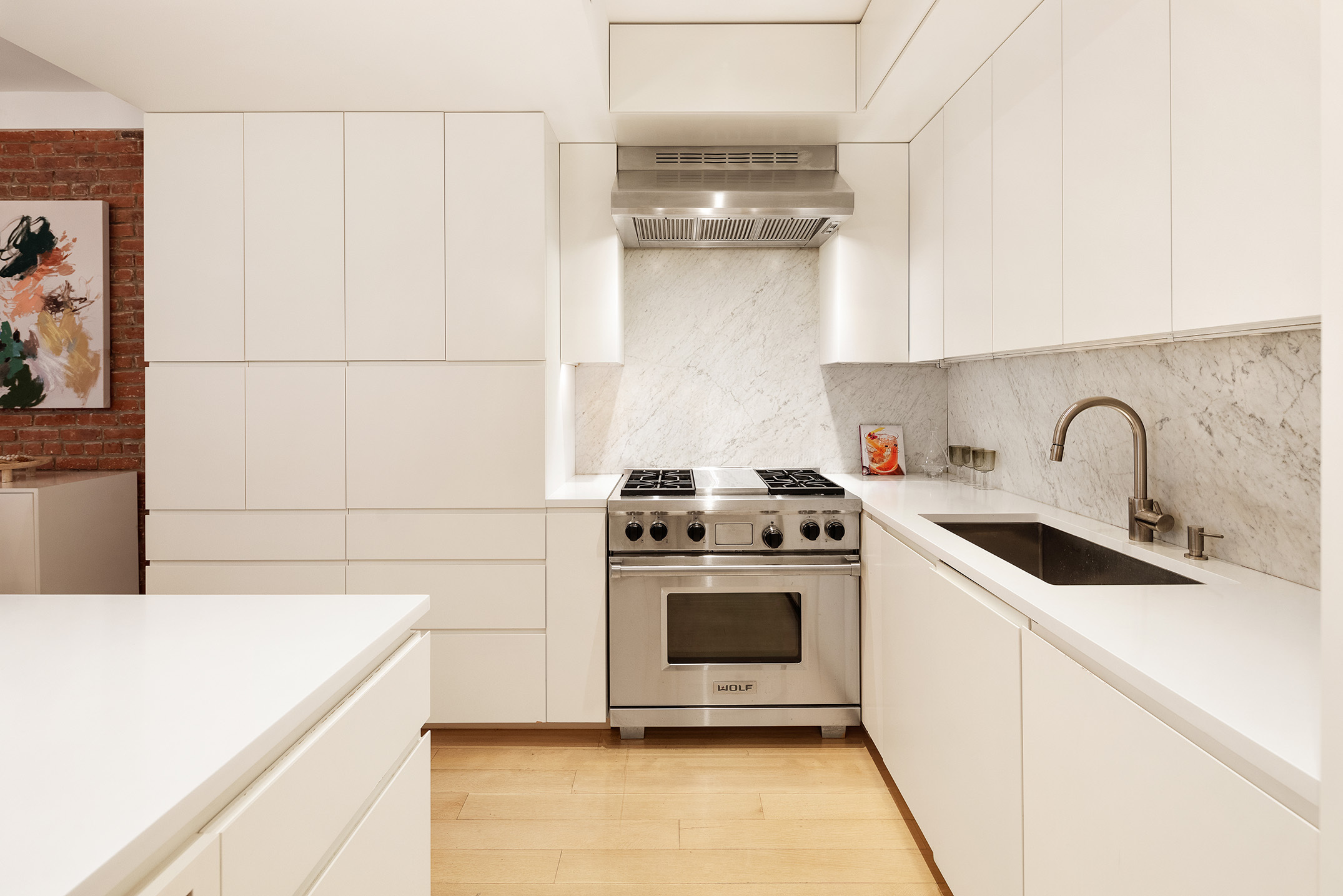 #5 photo, 15 W 17th Street, Flatiron , NY 10011