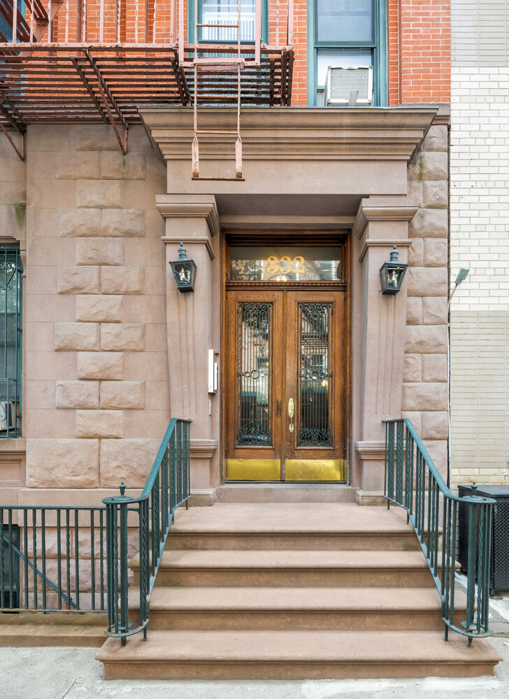 #11 photo, 332 E 77TH Street, Lenox Hill , NY 10075