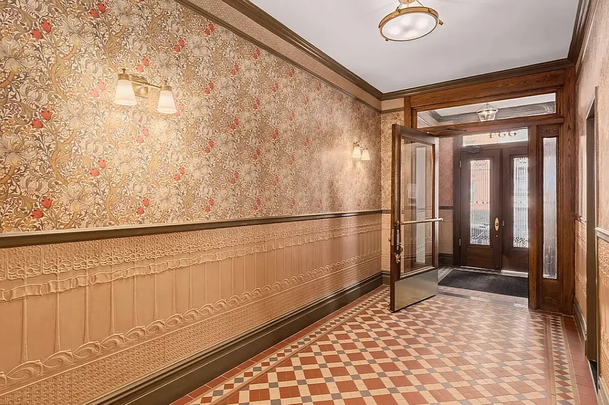 #9 photo, 332 E 77TH Street, Lenox Hill , NY 10075