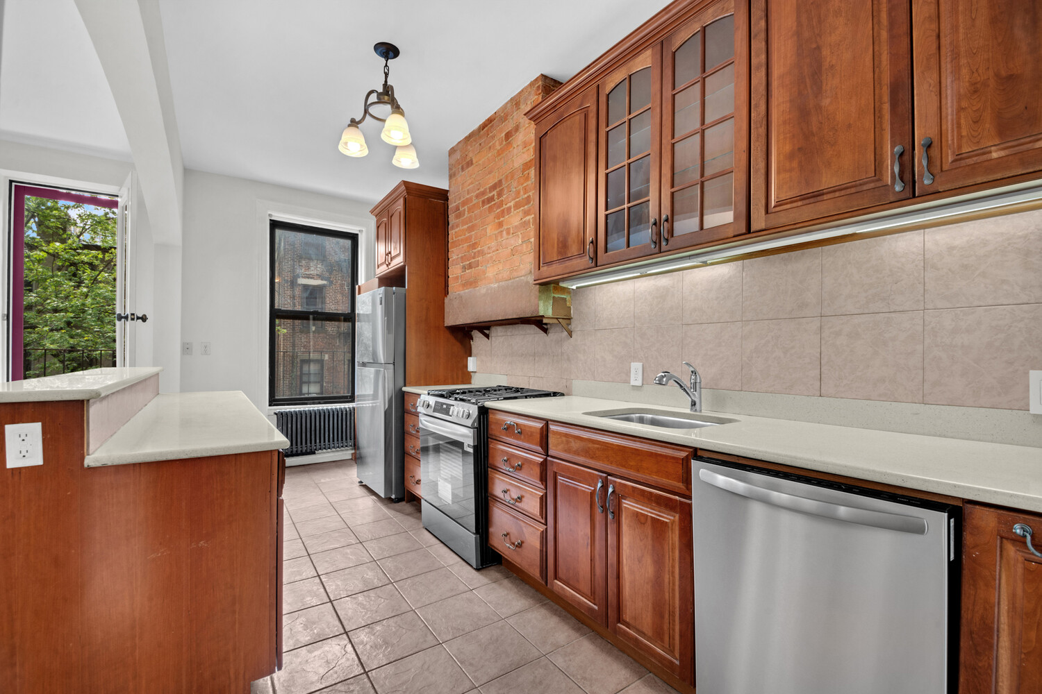 #4 photo, New York City, マンハッタン Yorkville , NY 10028