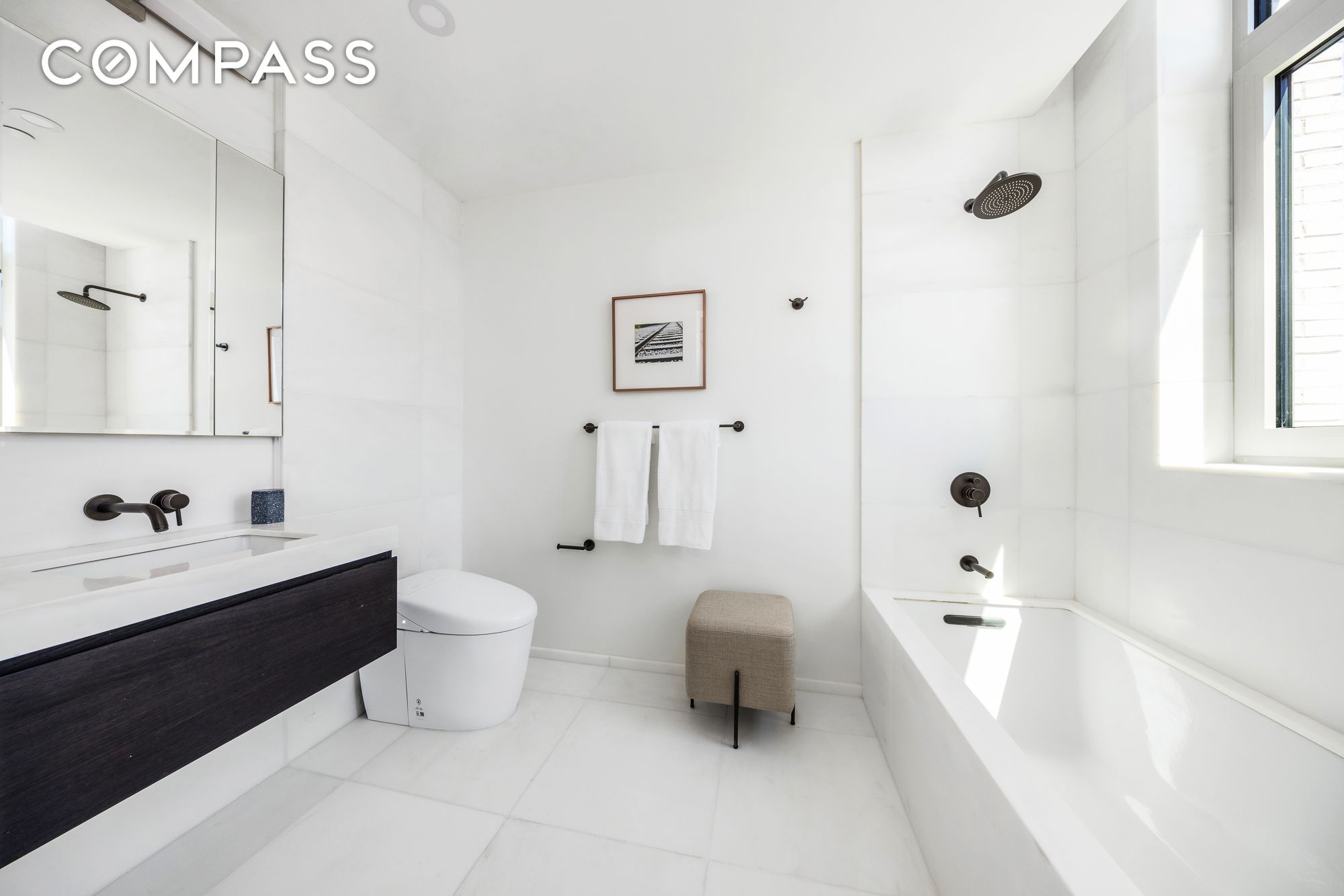 #18 photo, 66 Clinton Street, Lower East Side , NY 10002