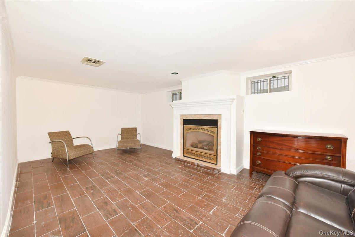 #18 photo, 8601 Marengo Street, クイーンズ区 Holliswood , NY 11423