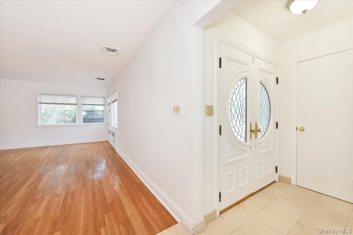 #9 photo, 8601 Marengo Street, クイーンズ区 Holliswood , NY 11423