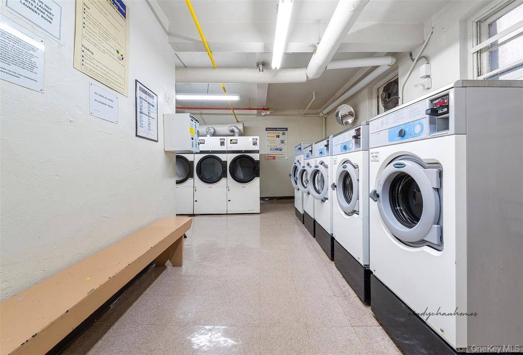 #7 photo, 87-20 175th Street, Jamaica Estates , NY 11432