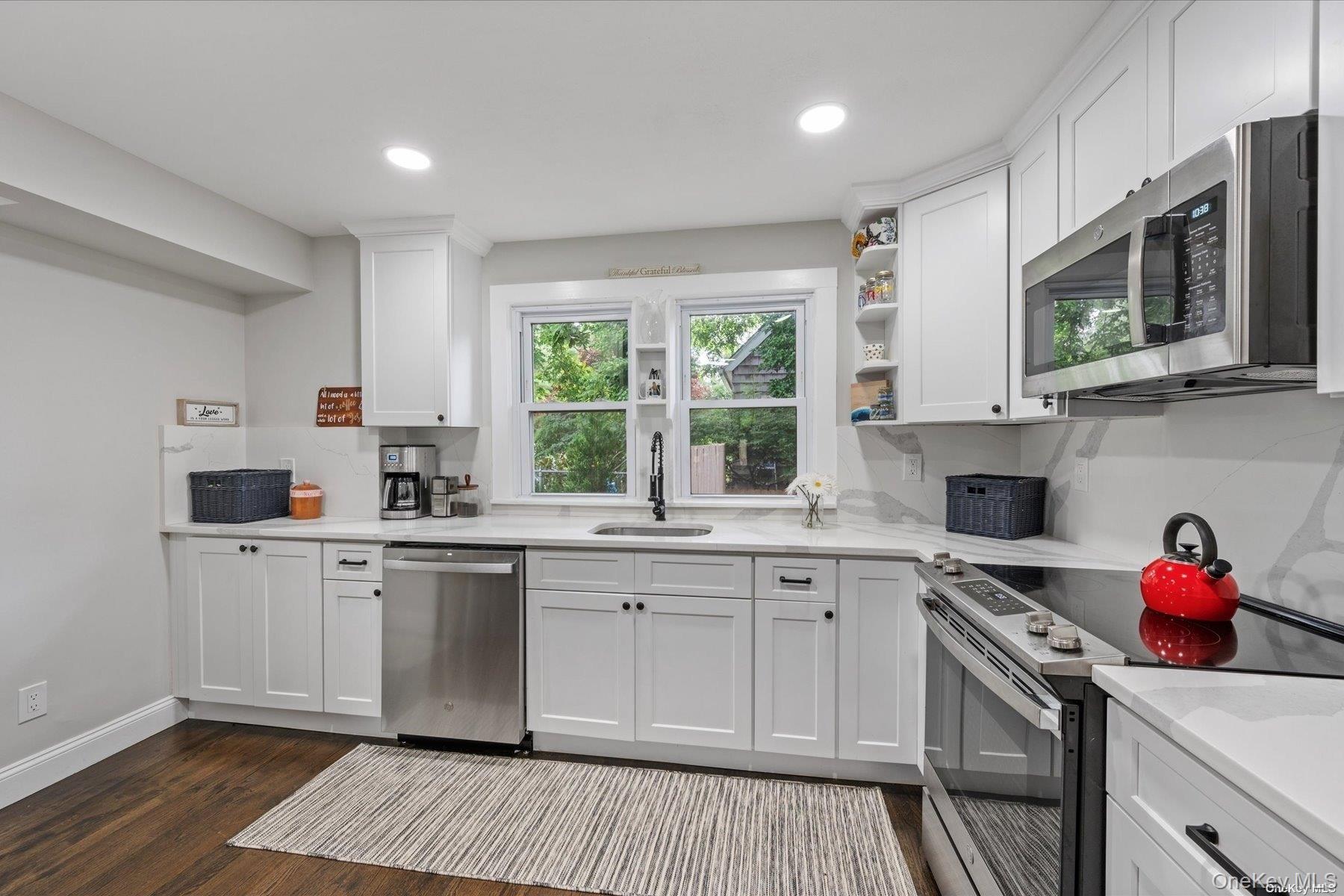 #12 photo, 102 Montauk, サフォーク郡 Westhampton , NY 11977