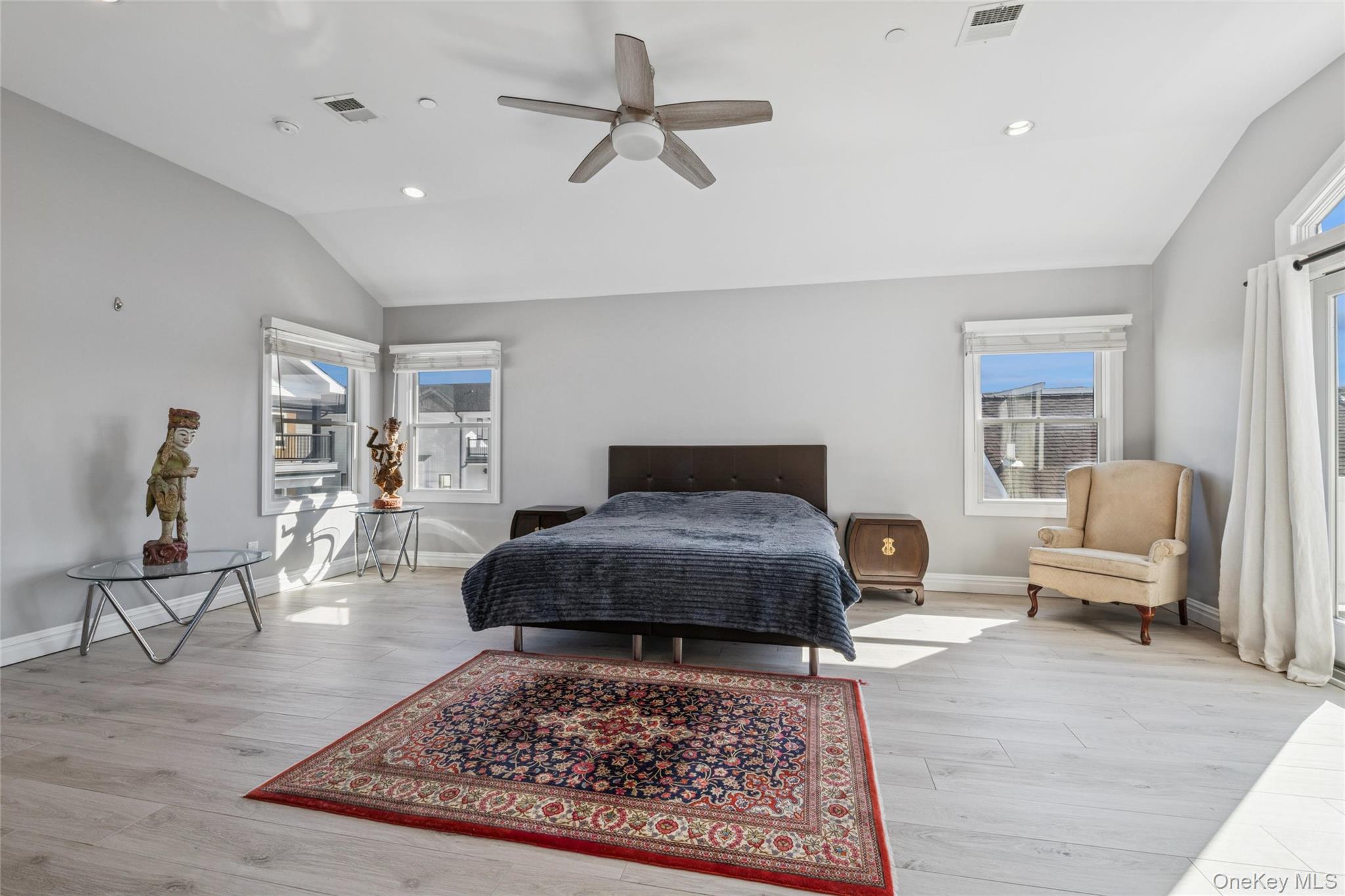 #15 photo, 71 Michigan Street, ナッソー郡 Long Beach , NY 11561