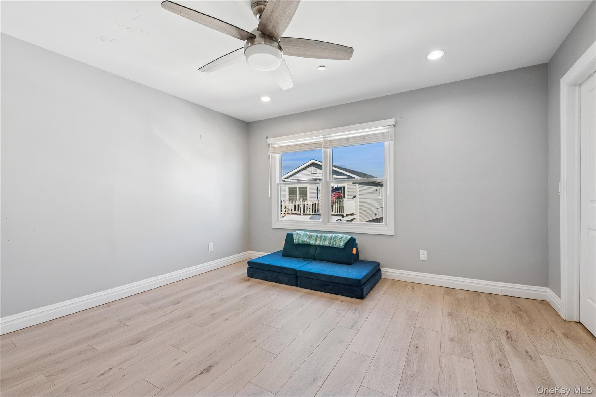 #18 photo, 71 Michigan Street, ナッソー郡 Long Beach , NY 11561