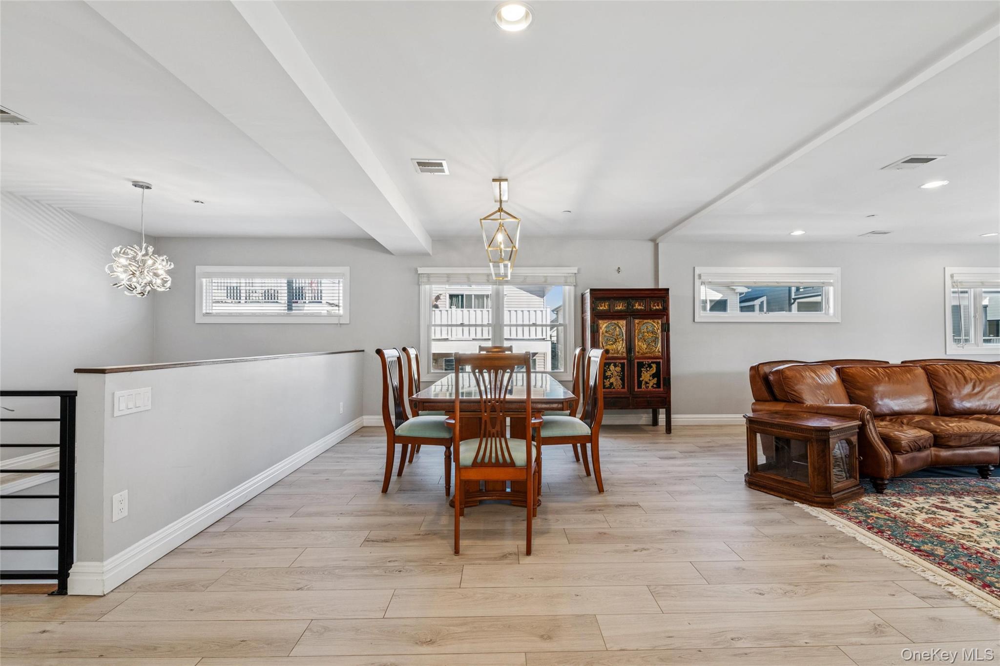 #9 photo, 71 Michigan Street, ナッソー郡 Long Beach , NY 11561