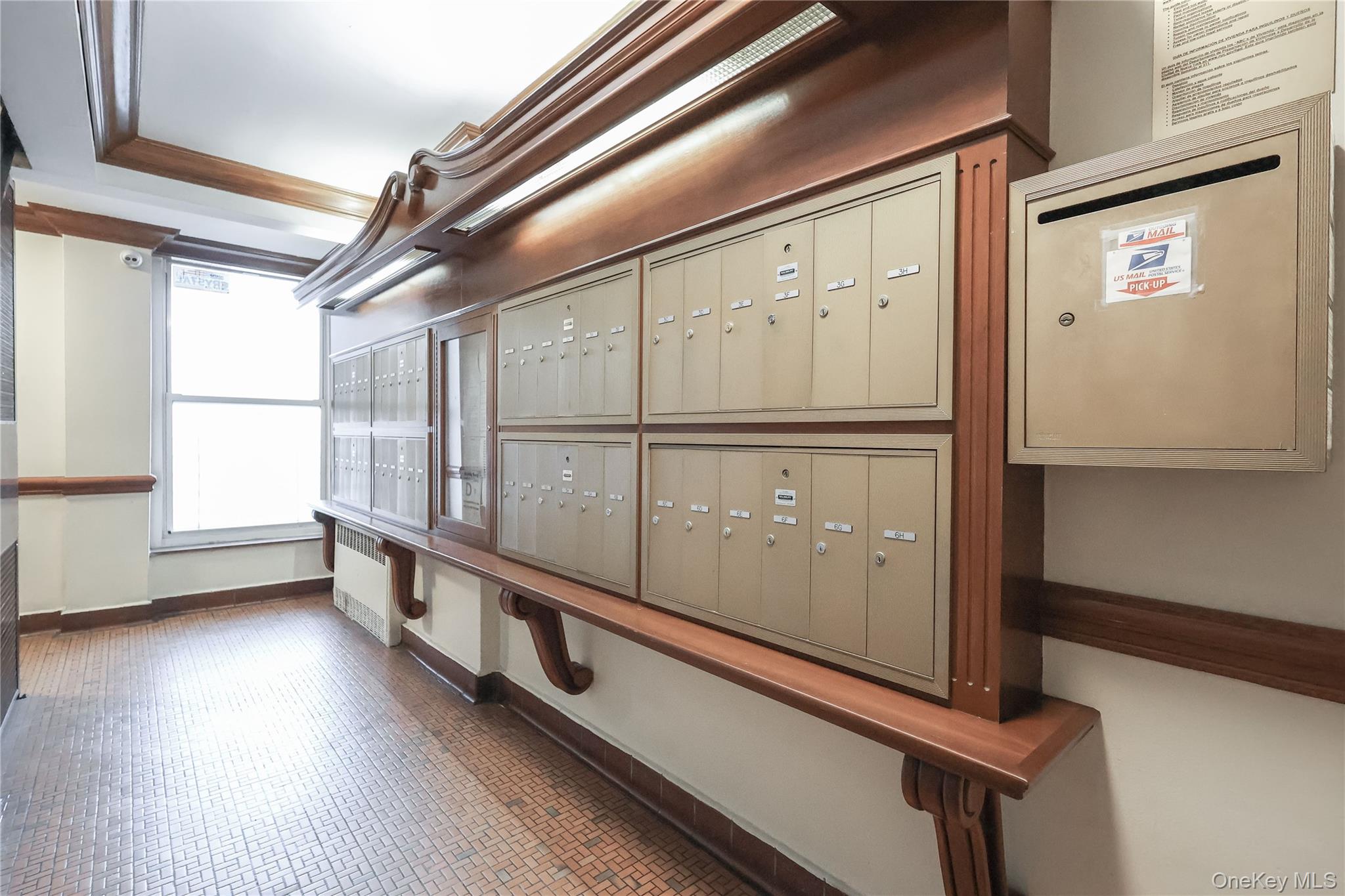 #16 photo, 88-01 35th Avenue, クイーンズ区 Jackson Heights , NY 11372