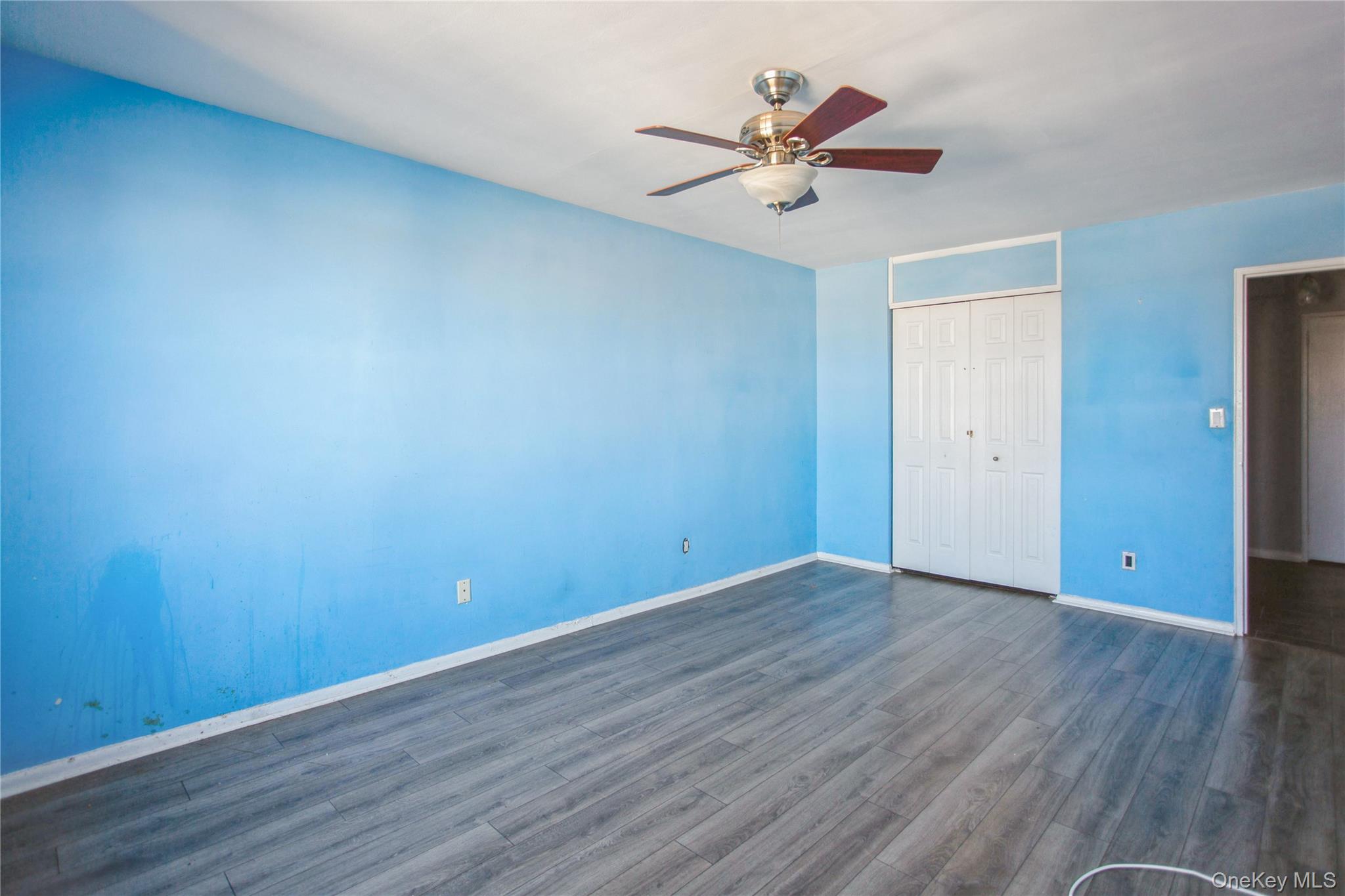 #13 photo, 333 E Broadway, Long Beach , NY 11561