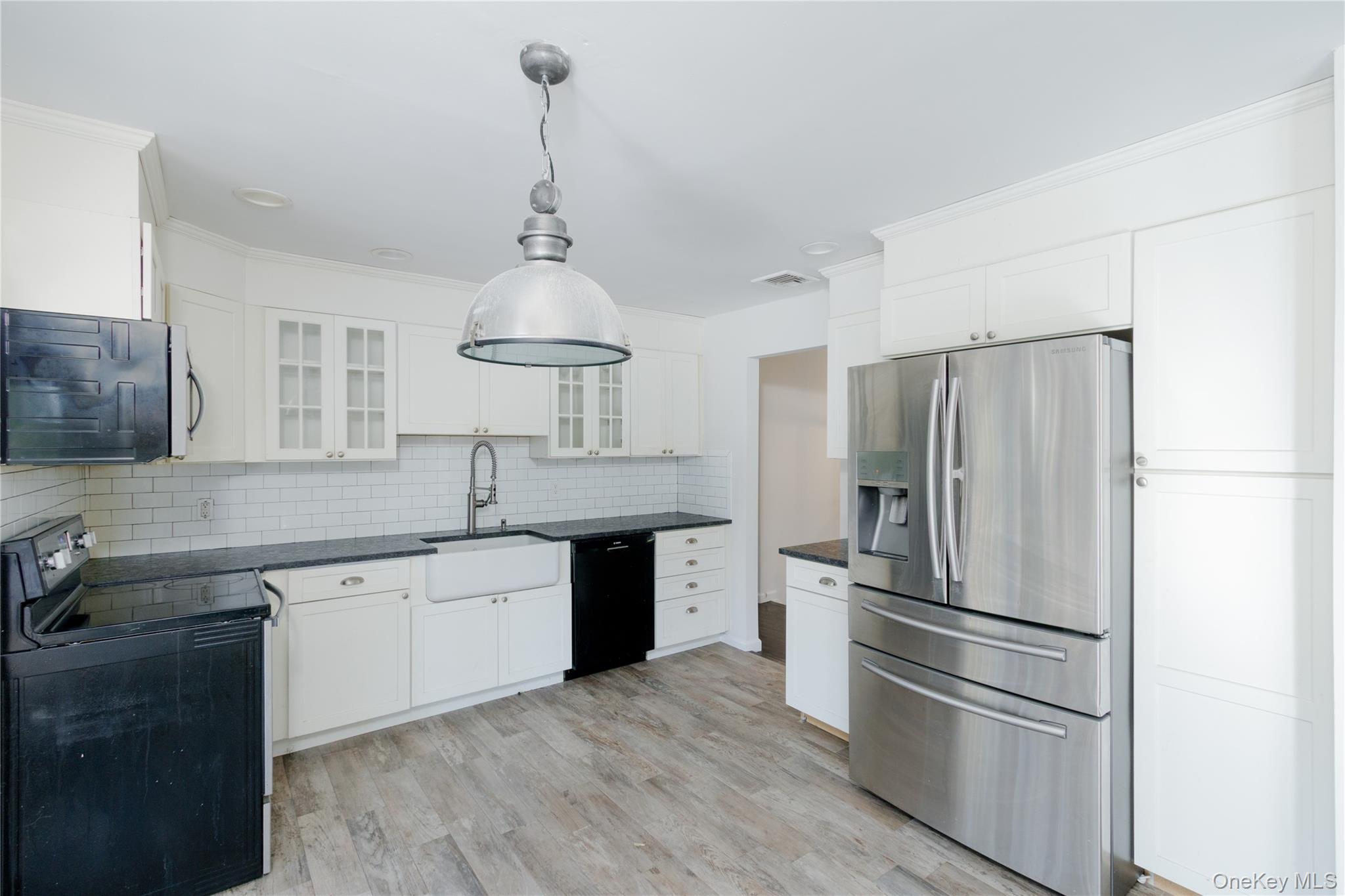 #12 photo, 26 Forest Avenue, Port Jefferson Station , NY 11776