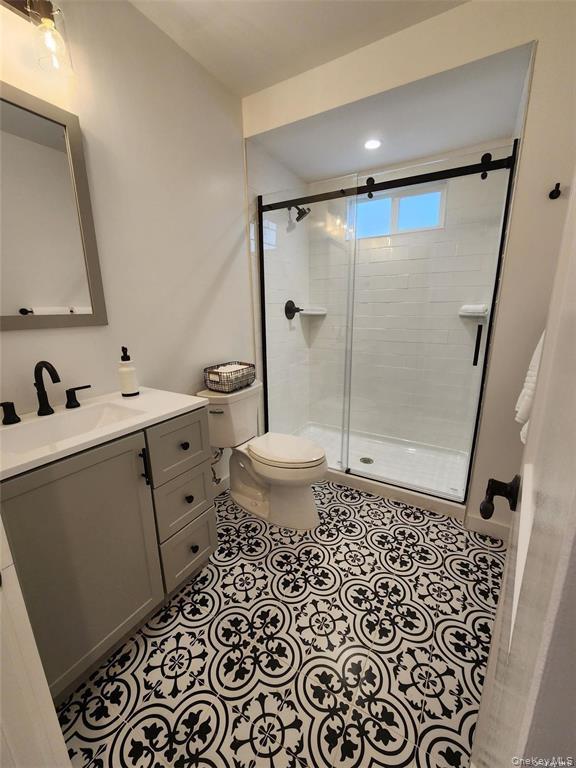 #16 photo, 156 Jefferson Avenue, Roslyn Heights , NY 11577