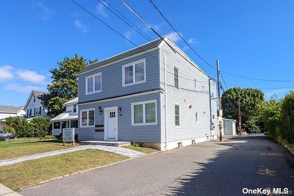 #3 photo, 156 Jefferson Avenue, Roslyn Heights , NY 11577