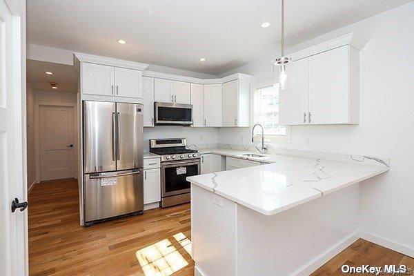 #8 photo, 156 Jefferson Avenue, Roslyn Heights , NY 11577