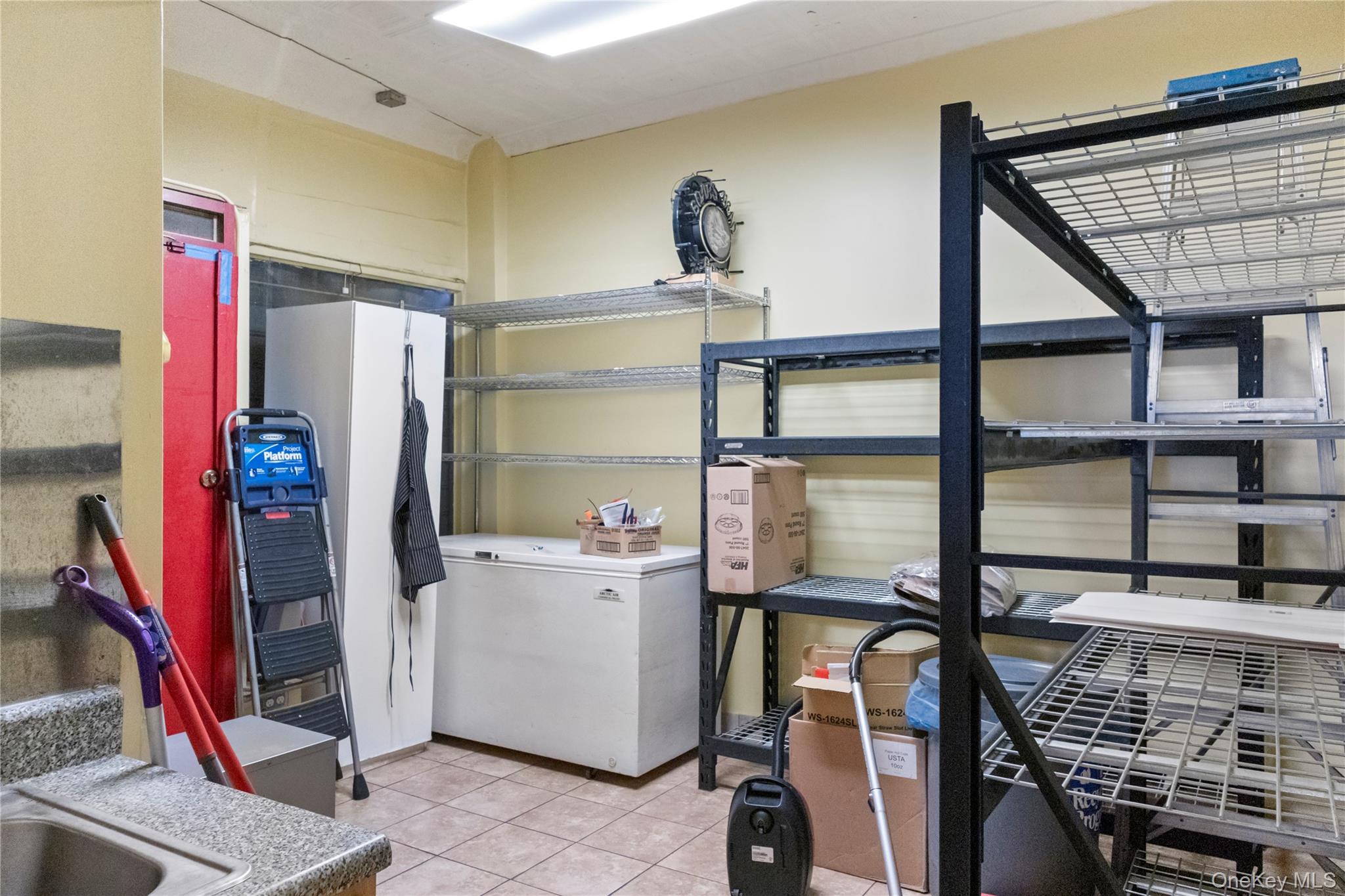 #5 photo, 9-20 34th Avenue, クイーンズ区 Long Island City , NY 11106