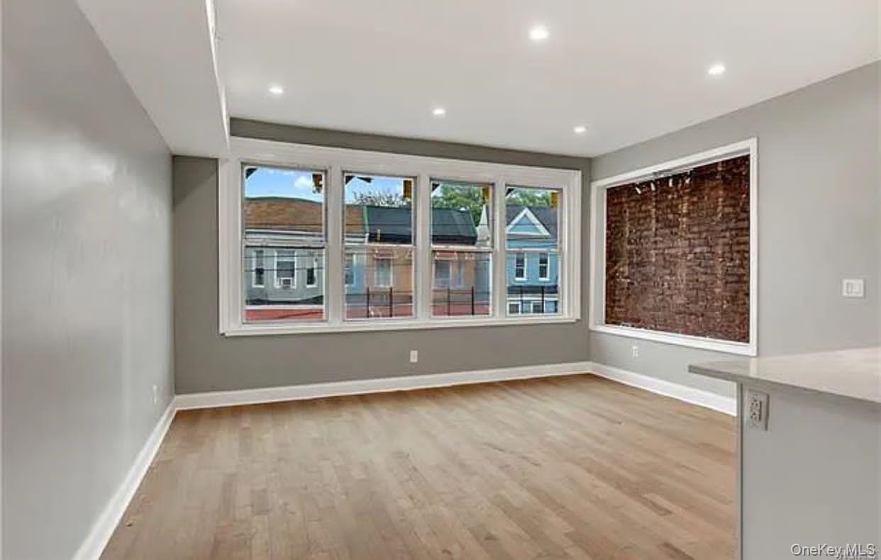 #4 photo, 1350 Clay Avenue, Bronx , NY 10456