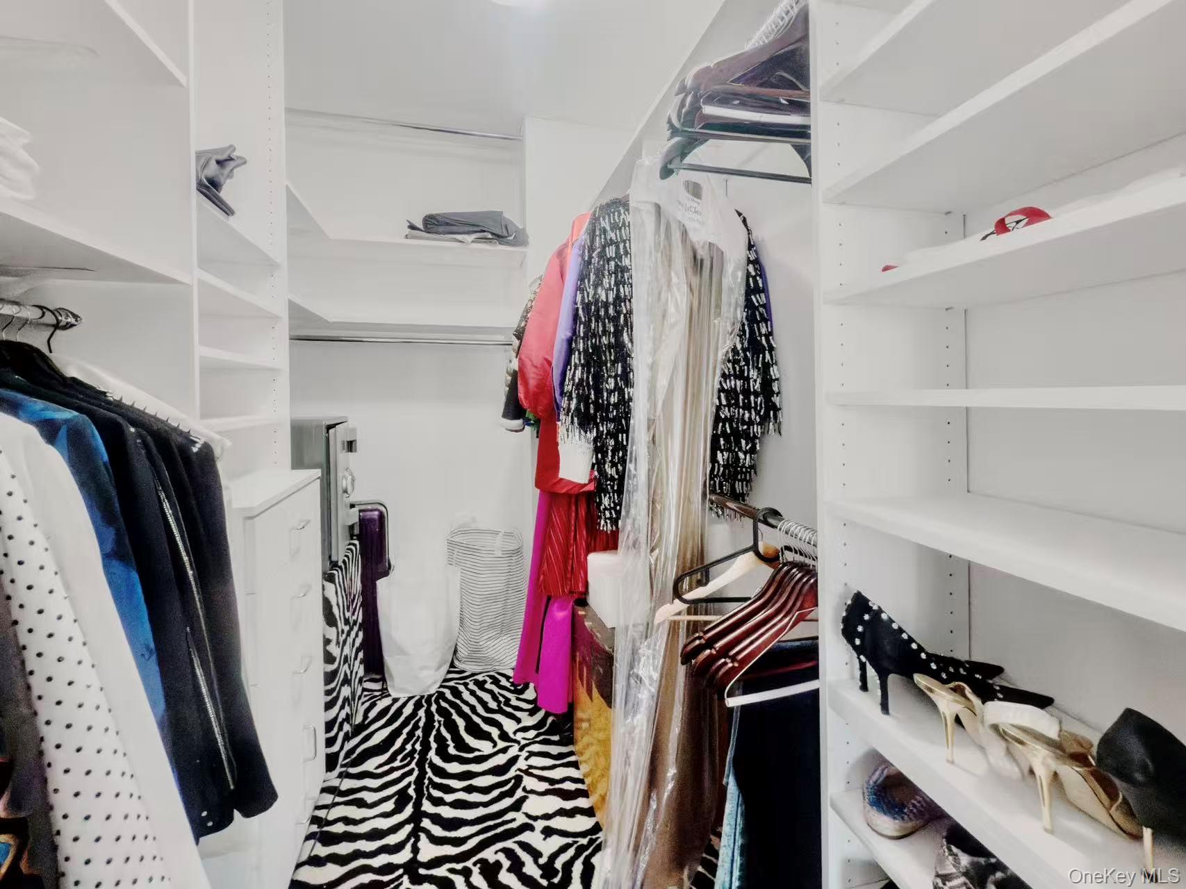 #10 photo, 166 E 63 Street, New York (Manhattan) , NY 10065