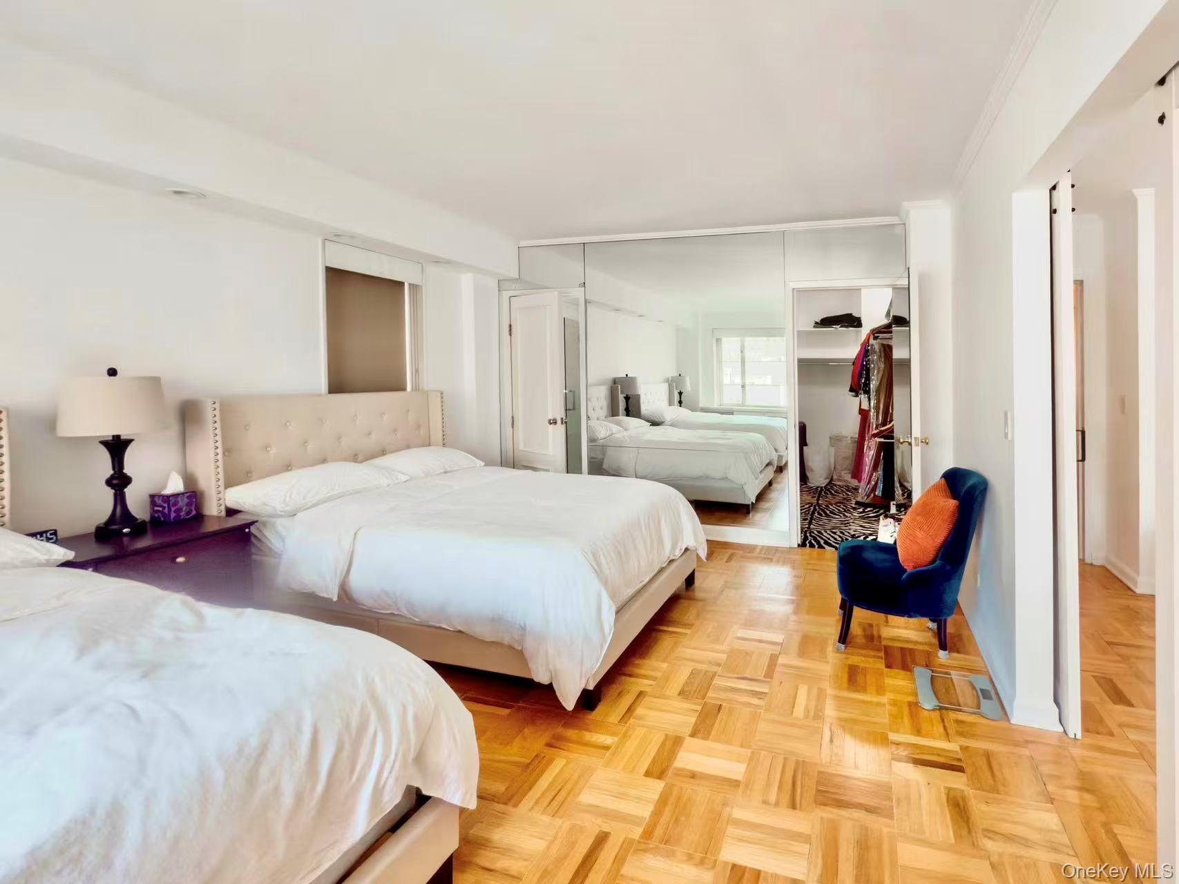 #16 photo, 166 E 63 Street, New York (Manhattan) , NY 10065