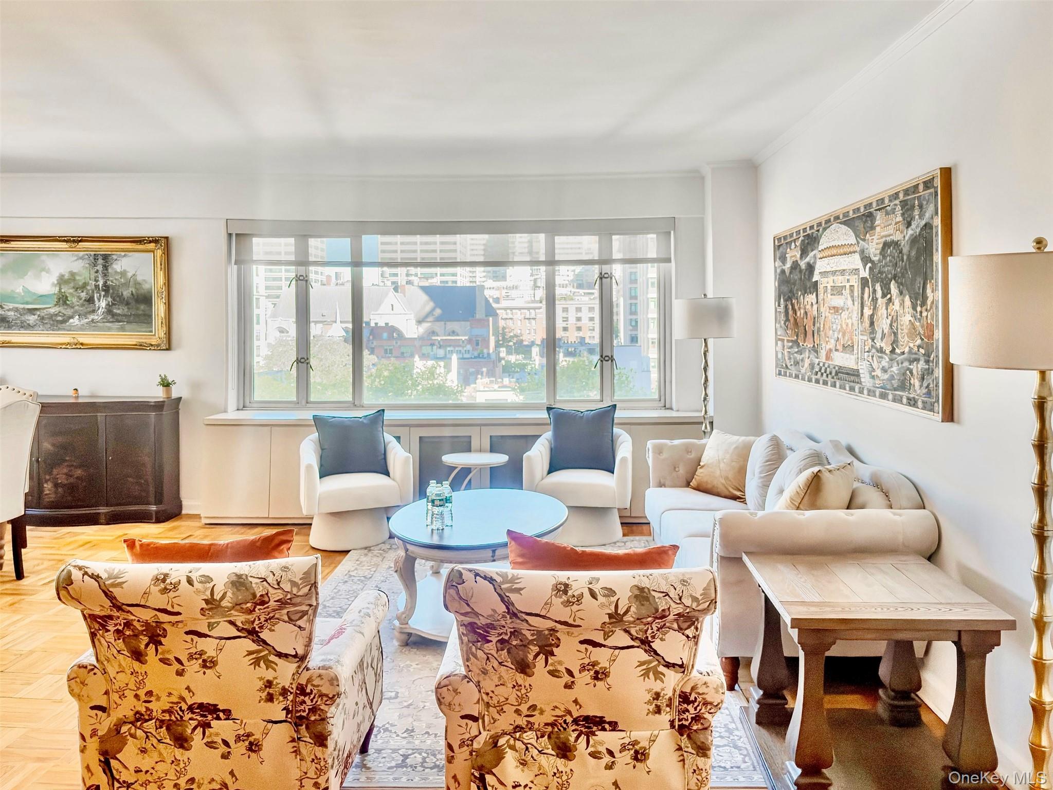 #5 photo, 166 E 63 Street, New York (Manhattan) , NY 10065