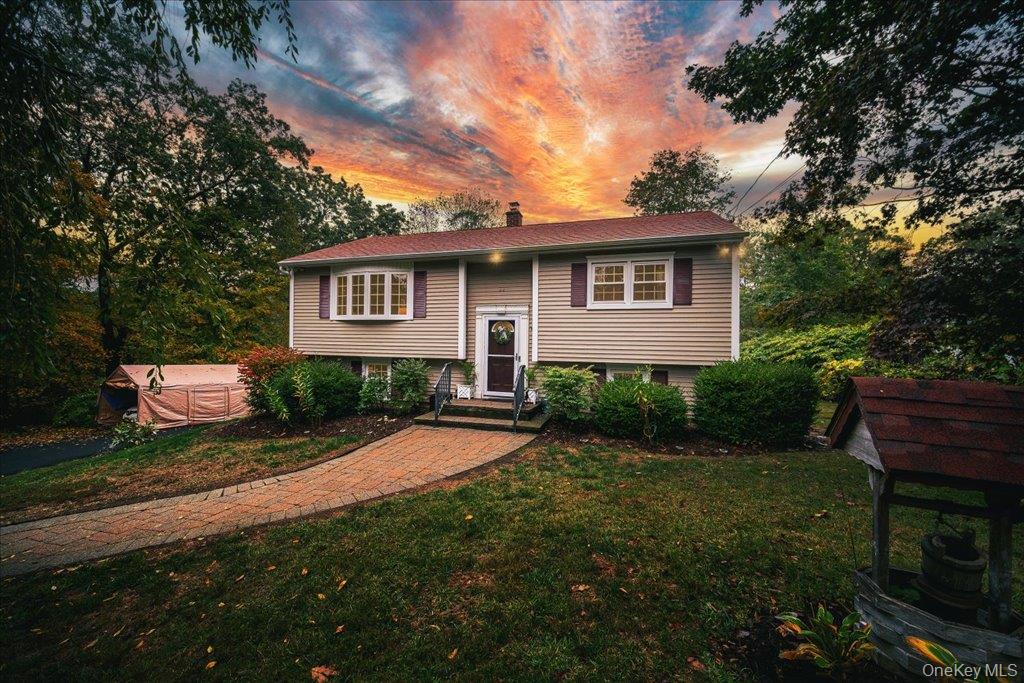 #1 photo, 20 Jeffrey Court, Carmel , NY 10512