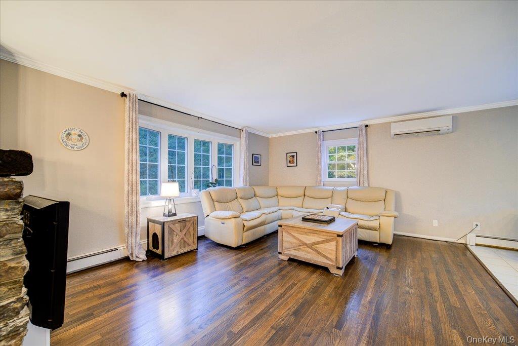 #12 photo, 20 Jeffrey Court, Carmel , NY 10512