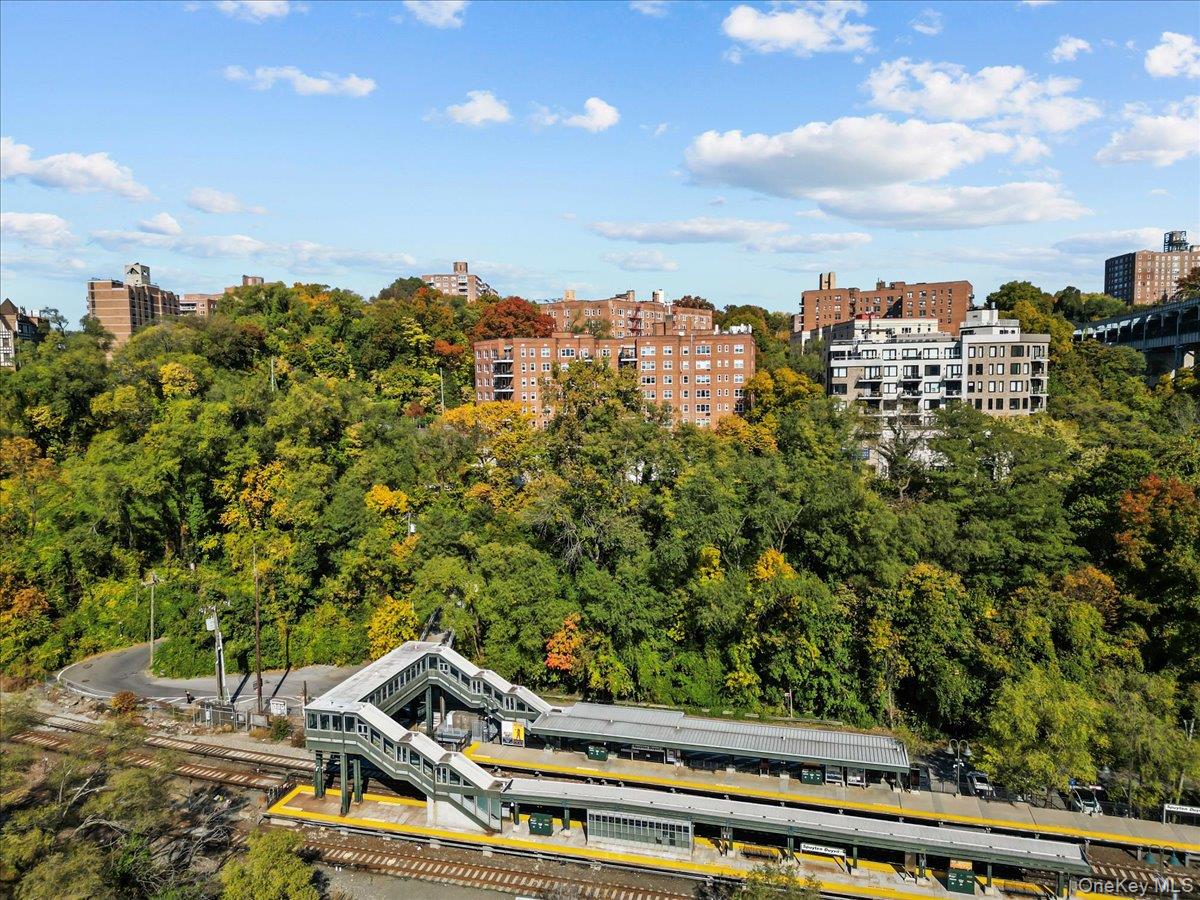 #18 photo, 2465 Palisade Avenue, Bronx , NY 10463