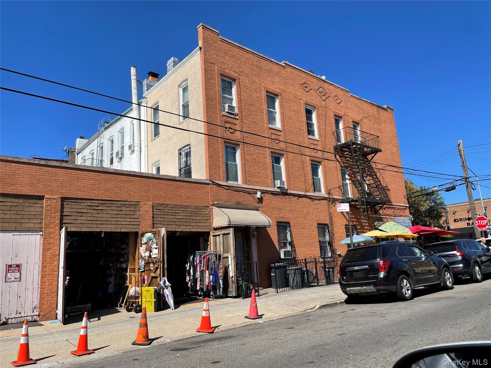 #3 photo, 568 Grandview Avenue, クイーンズ区 Ridgewood , NY 11385