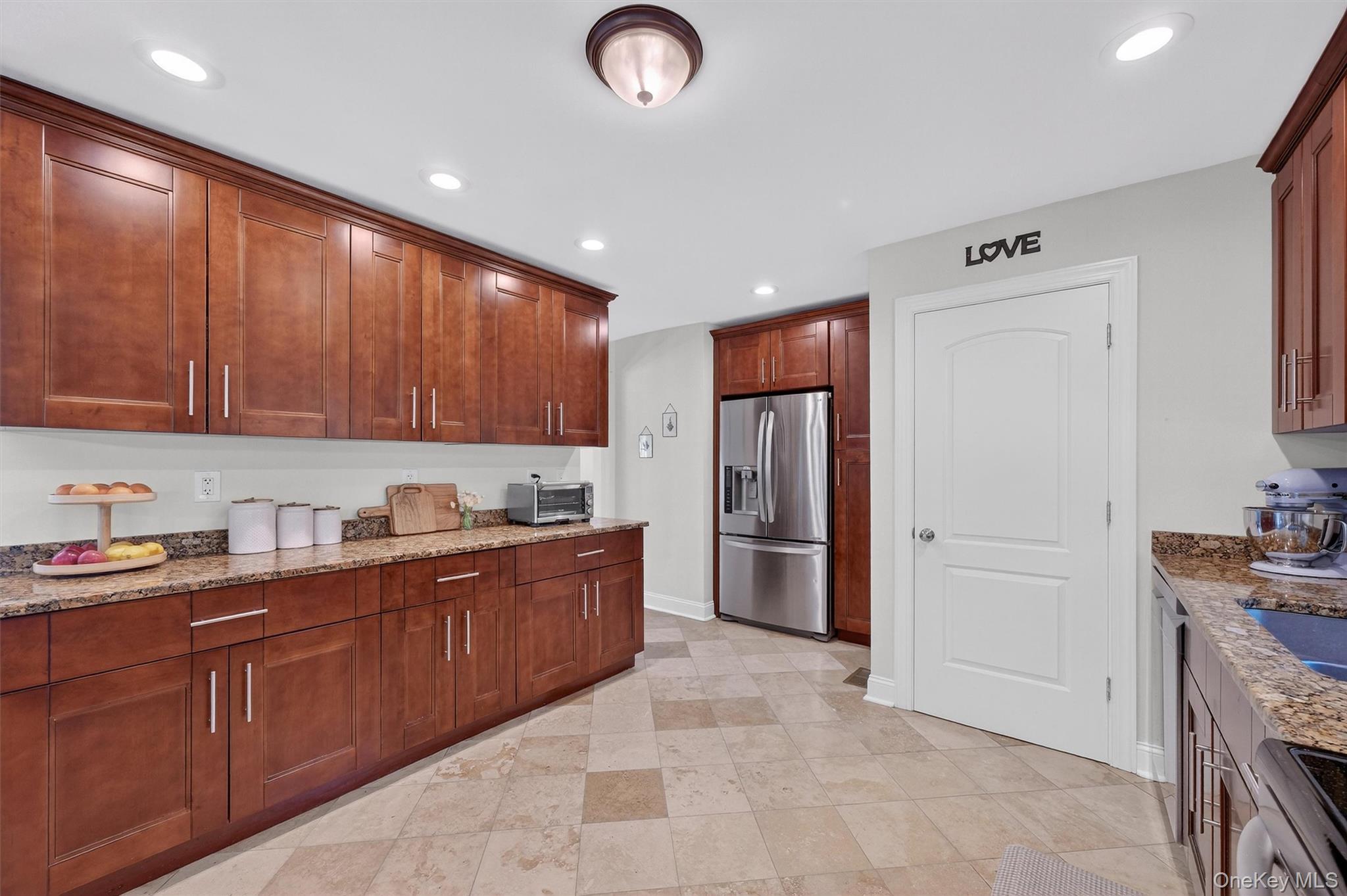 #16 photo, 301 Balmville Lane, Balmville , NY 12550