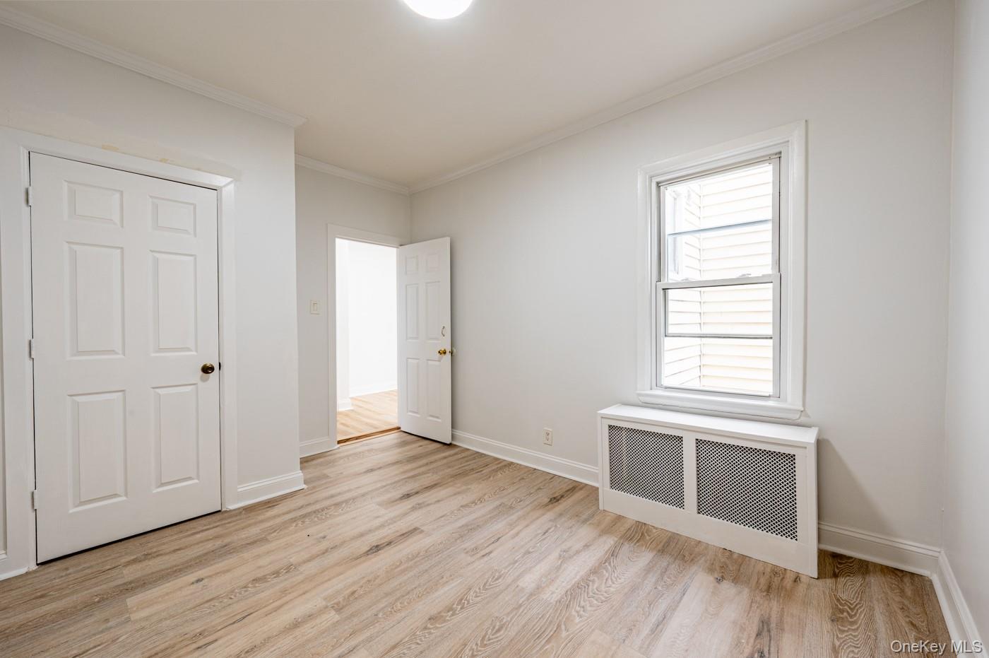 #20 photo, 2354 Waterbury Avenue, Bronx , NY 10462