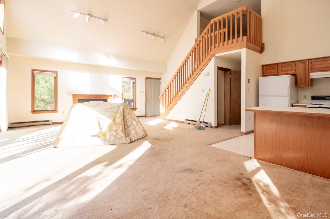 #15 photo, 140 Stiller Berg Strada, Rochester , NY 12446