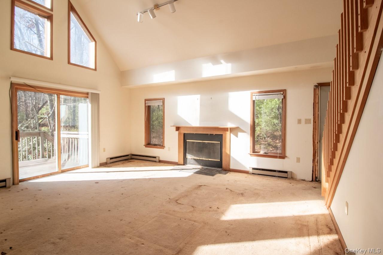 #16 photo, 140 Stiller Berg Strada, Rochester , NY 12446