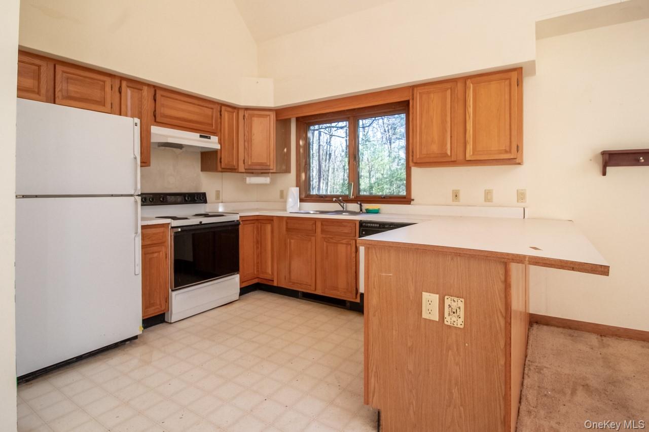 #17 photo, 140 Stiller Berg Strada, Rochester , NY 12446