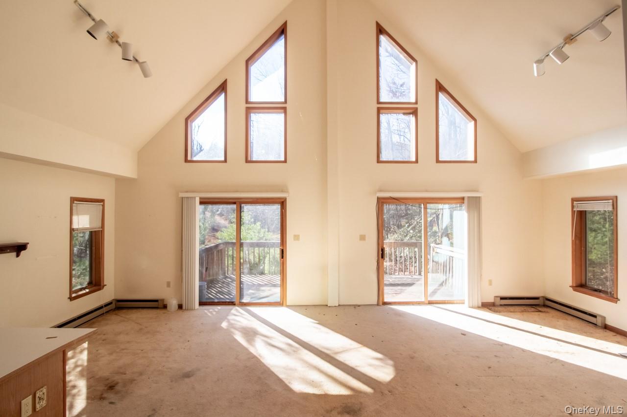 #19 photo, 140 Stiller Berg Strada, Rochester , NY 12446