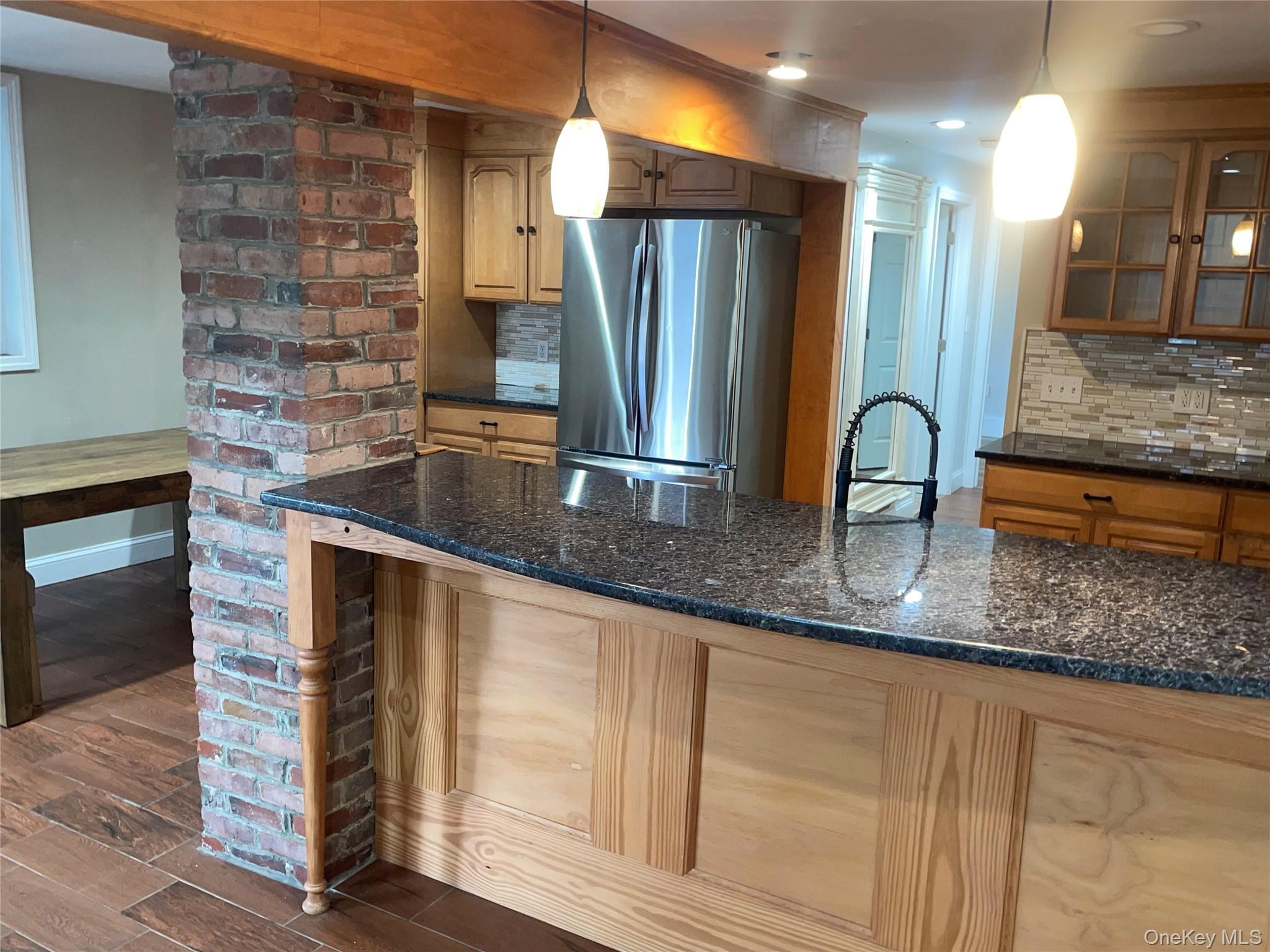 #4 photo, 332 Locust Street, Mount Vernon , NY 10550